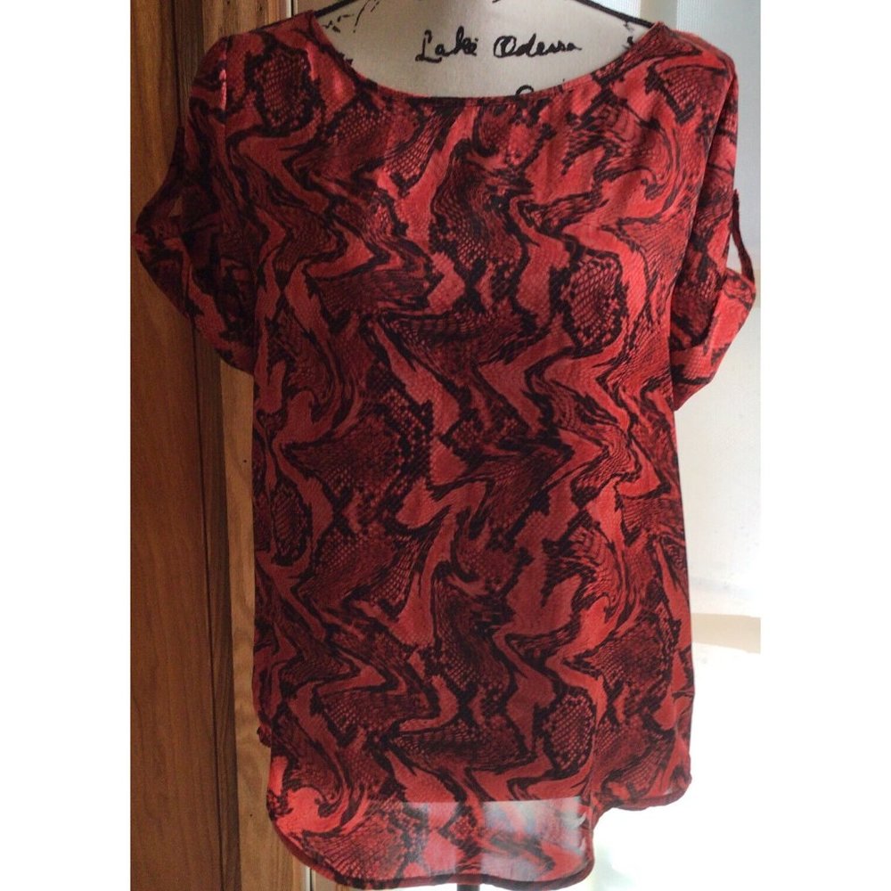 Michael Kors Blouse Women's Small Wavey Artsy Snake Print ish Red Short …